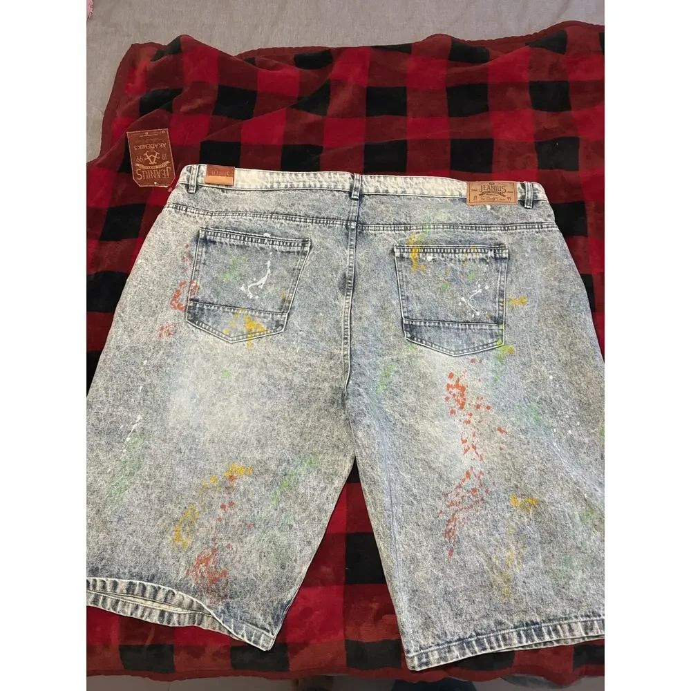 Akademiks Jeanius Mens denim Paint Splatter Jean Shorts 5 Pocket size 52 Y2K NWT